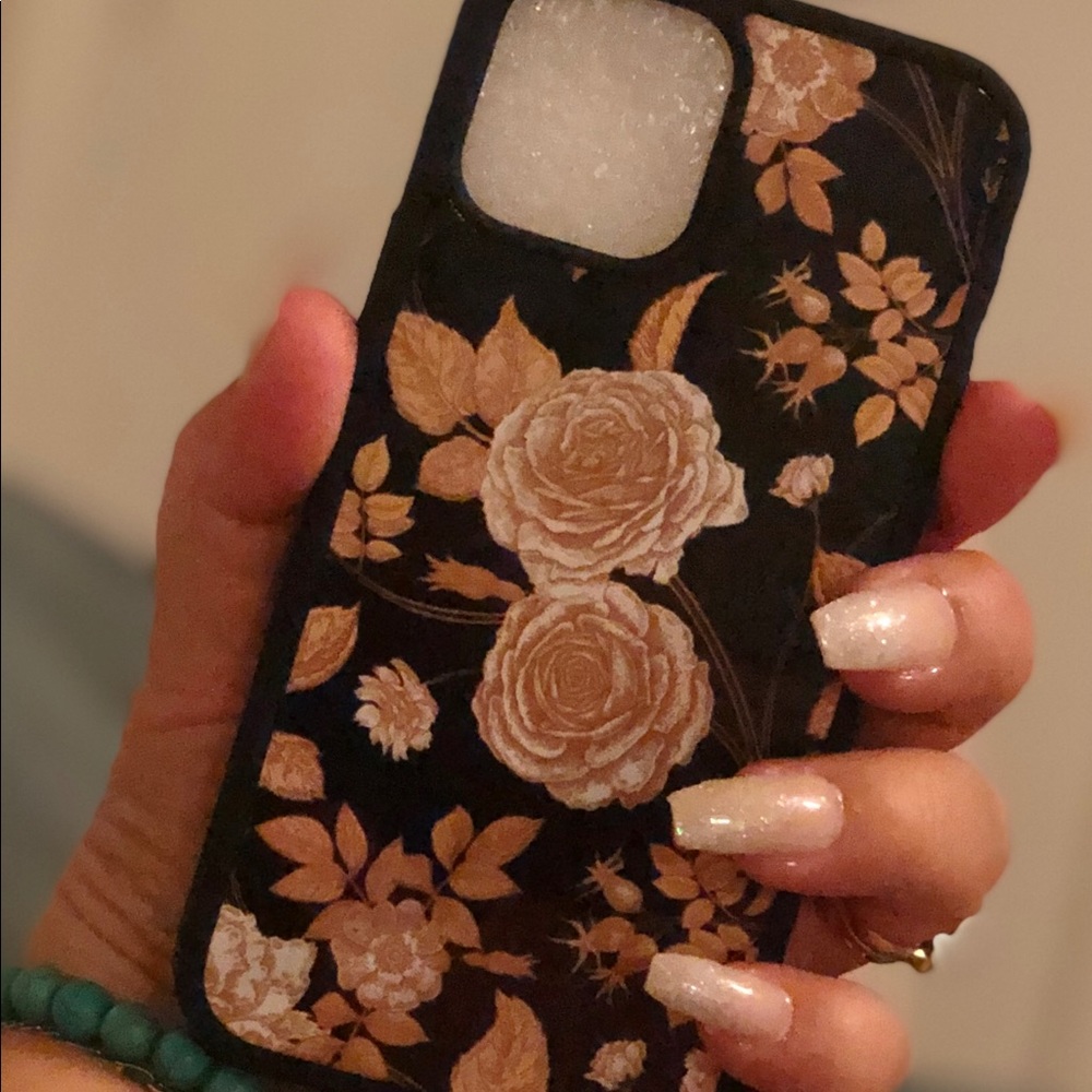 Golden Rose iPhone 11 Fashion Case